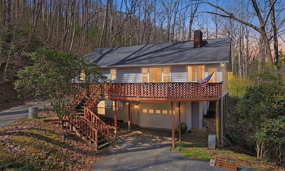 1st image of 321 Hamilton Rd