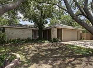 801 Blue Jay Way, Round Rock, TX 78681