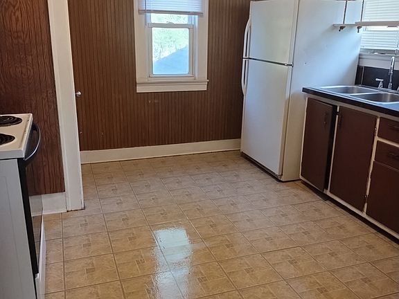 5th image of 3905 Tuxedo Ave