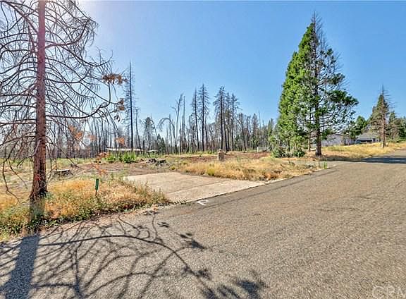 3rd image of 13949 Cascade Dr