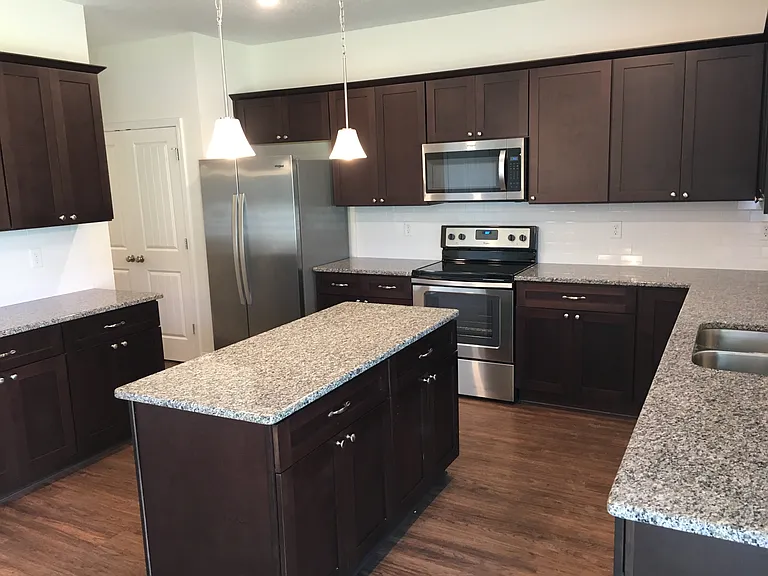 3173 Creek Village Lane Grn — Photo 2