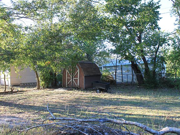 2nd image of 148 County Road 4877