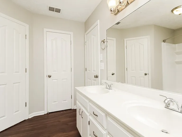 1606 Vista Ct — Photo 11