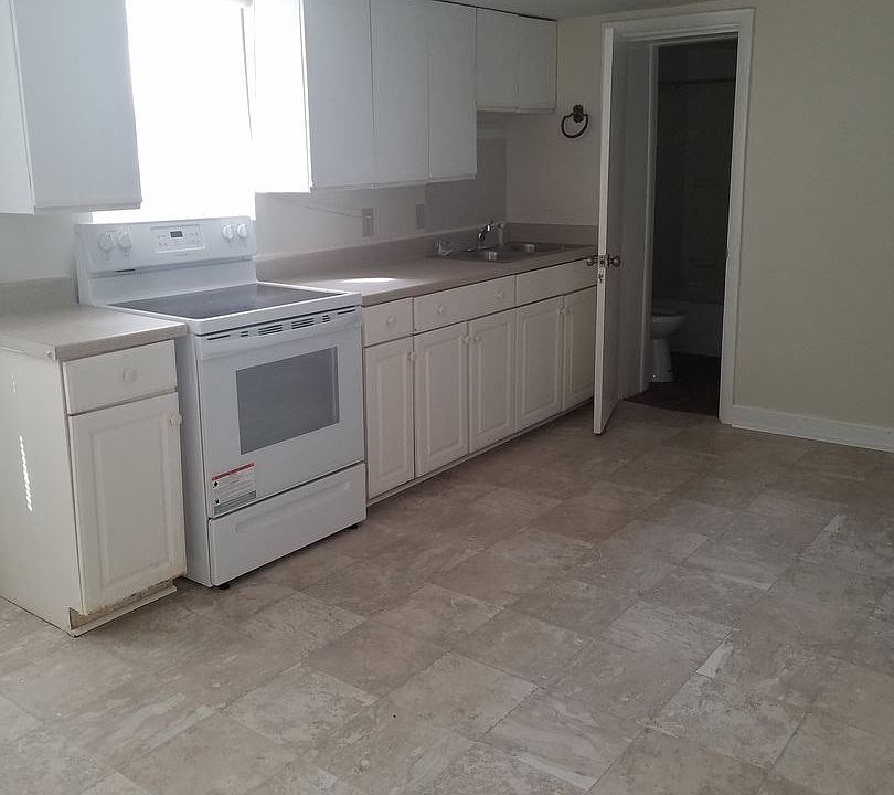 2nd image of 56 E Antietam St