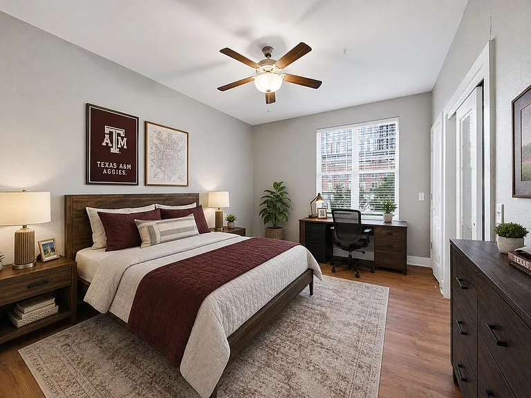 Northgate Proper — Photo 56