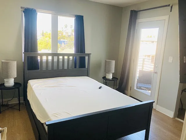 429 N Heliotrope Dr #1/2 — Photo 11