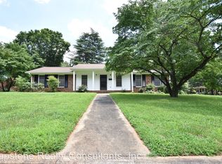 2159 Leeds Ln, Winston Salem, NC 27103