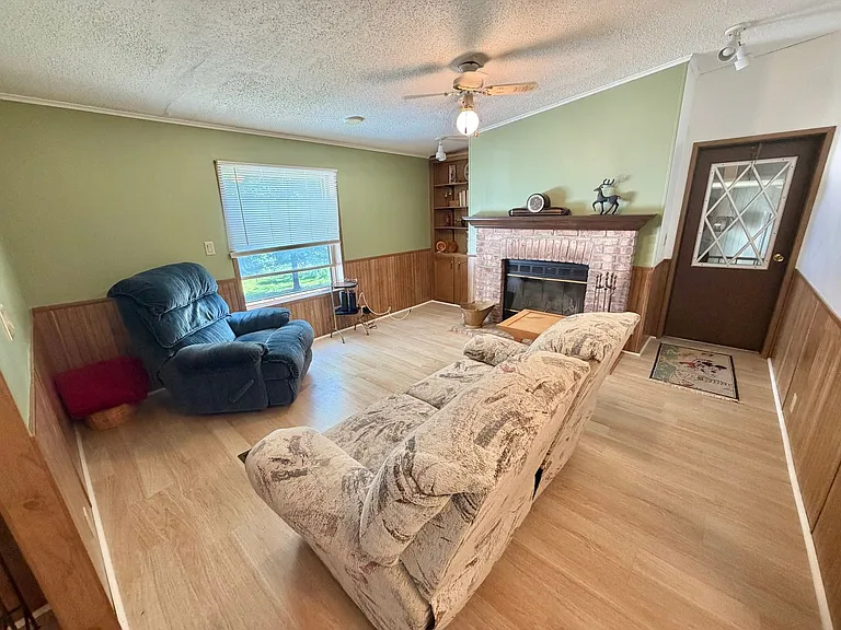 166 Smith Ln — Photo 26