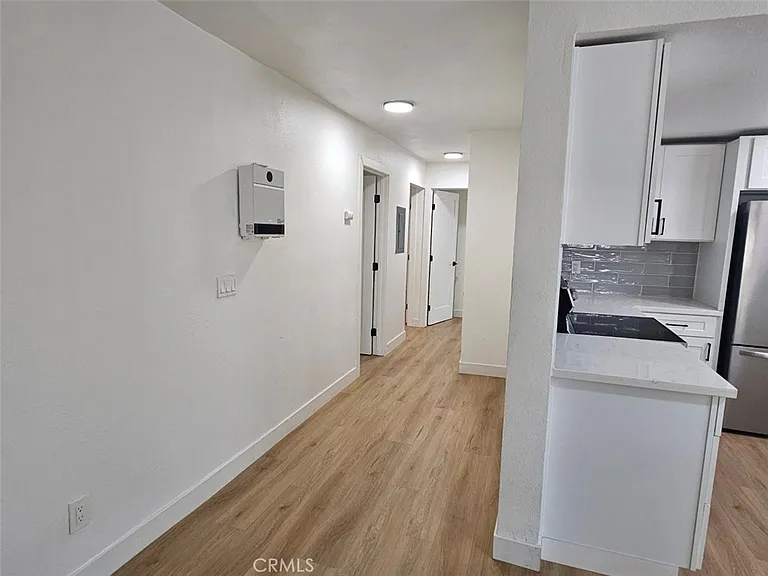 226 N Citrus Ave #A — Photo 12