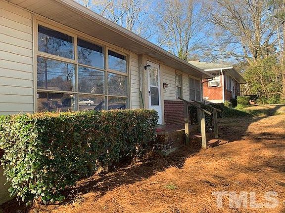 2nd image of 1008 E Lawson St