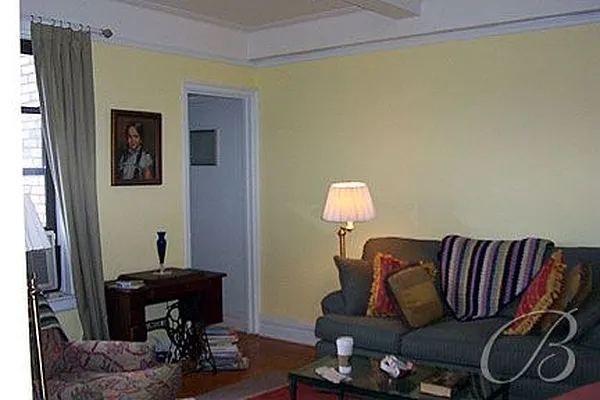 Rented by Bellmarc Realty | media 9