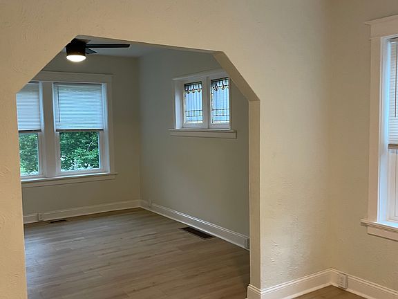 2nd image of 1502 McCausland Ave #1N-1