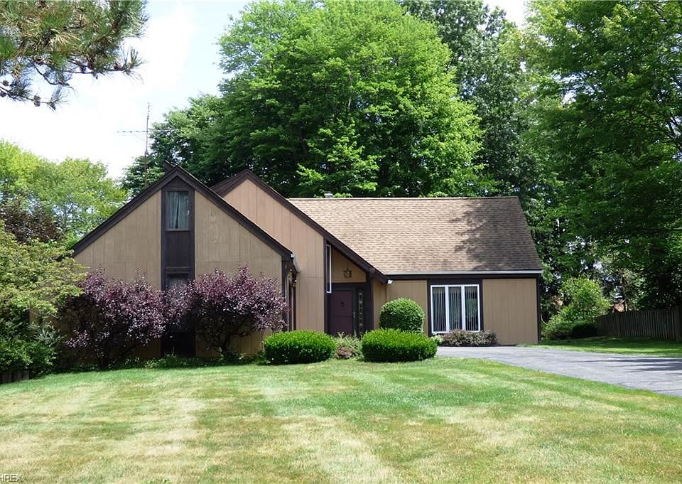 1st image of 1175 Millikin Pl NE