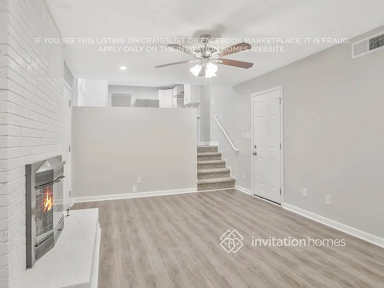 3049 Larkspur Cir — Photo 13