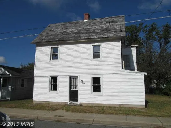 209 N 5th St, Denton, MD 21629