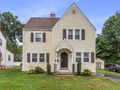 56 Argyle Avenue, West Hartford, CT, 06107