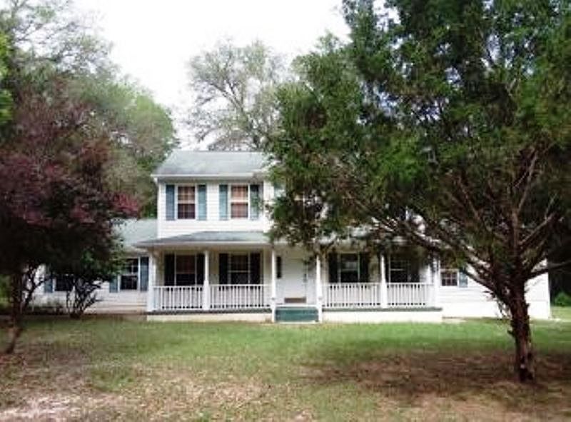 1st image of 230 E 6th Way