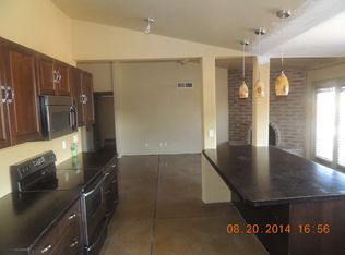 5921 W Michelle Dr, Glendale, AZ 85308