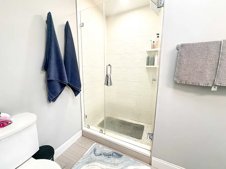 77 Torrey St #2 — Photo 9