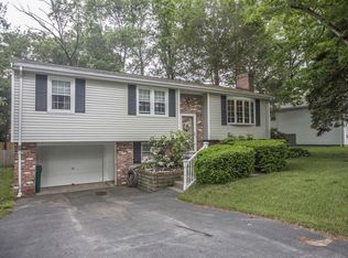 37 Carleton St, Attleboro, MA 02703