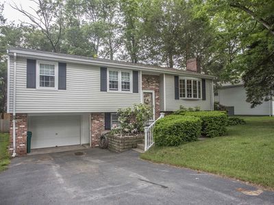 37 Carleton St, Attleboro, MA, 02703