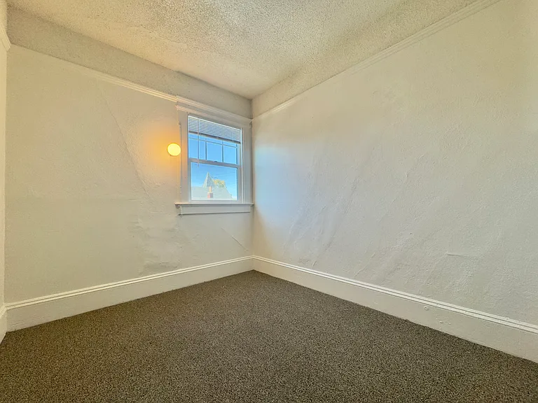 3647 West St — Photo 39
