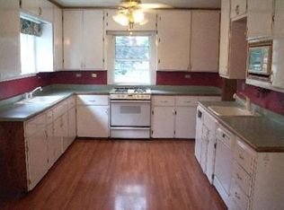 863 Todd Ct, Deerfield, IL
