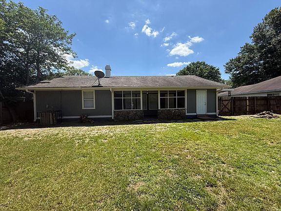 4th image of 6136 Scarlet Leaf Dr