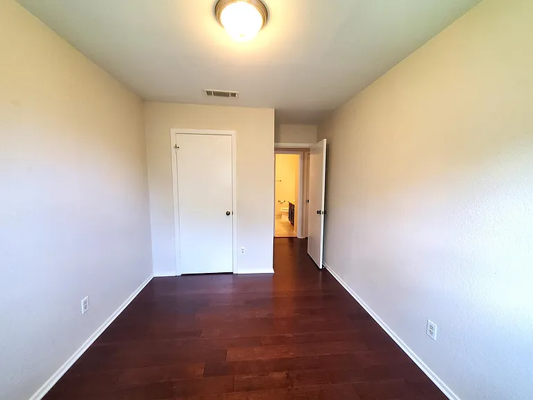 3703 Skipton Dr — Photo 16