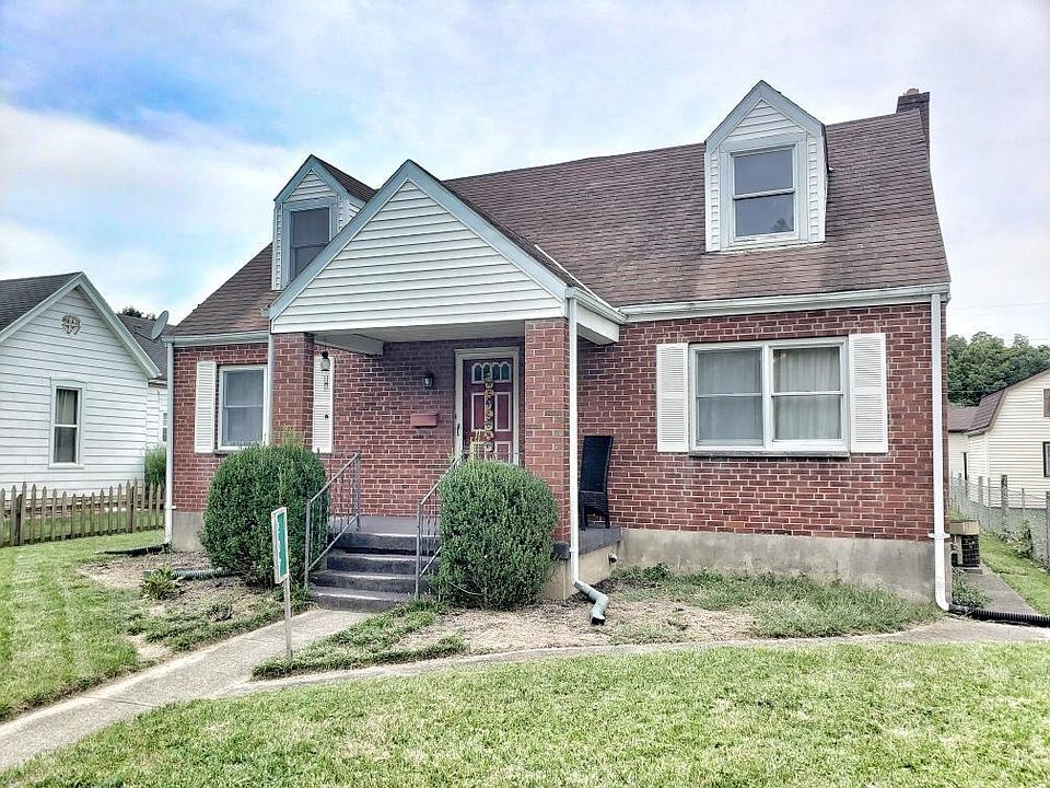 1st image of 207 E 4th St Lot 69