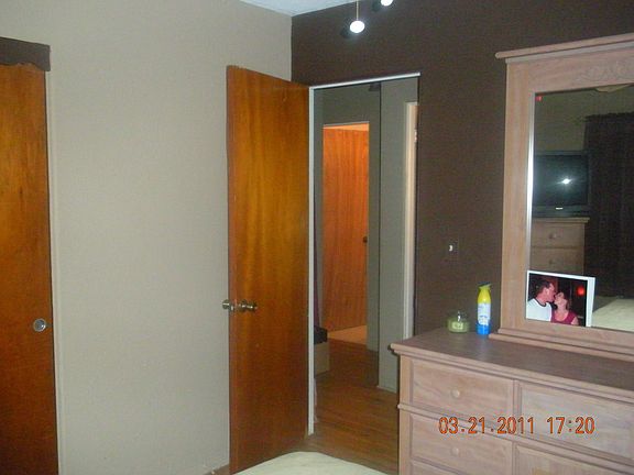 4th image of 2928 30th Ave N