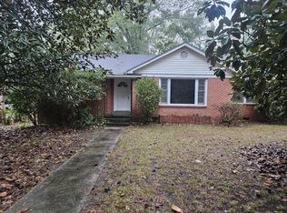 1938 Old Bay Springs Rd, Laurel, MS 39440