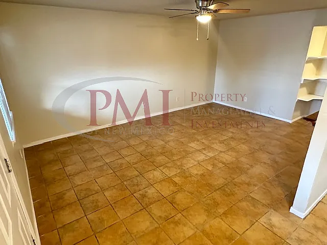 2238 Carreon Drive #7 — Photo 4