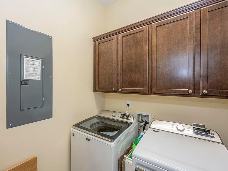 3695 Spindrift Dr — Photo 21