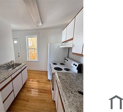1st image of 557 Pine St