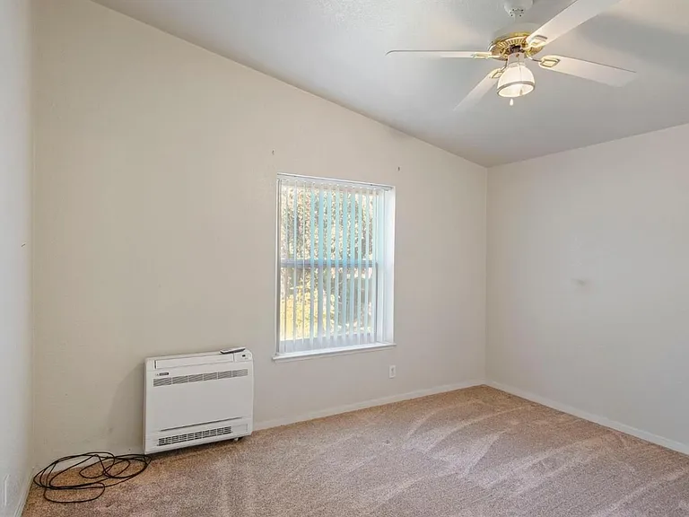 788 E Willow Ave — Photo 28