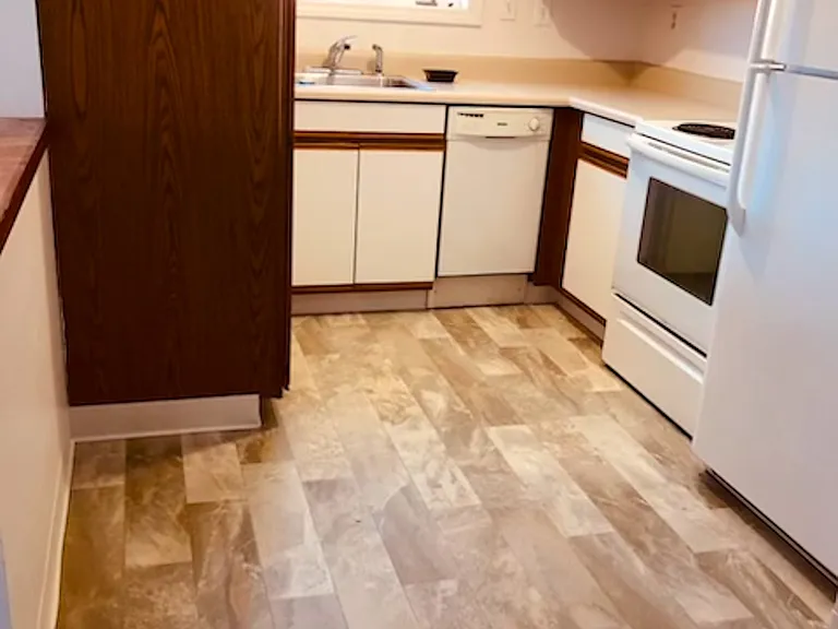 724 Beverage Hill Ave #B2 — Photo 6