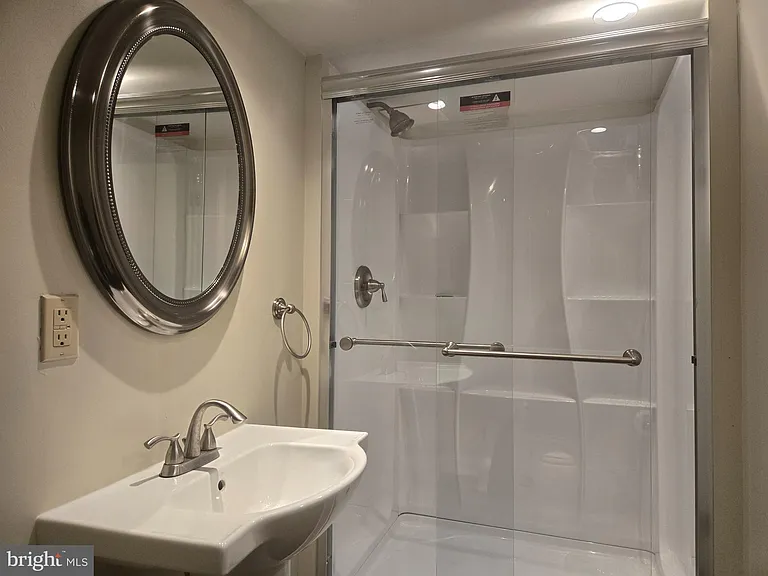 3300 Mount Airy Ct — Photo 27