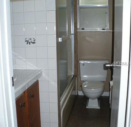 2nd image of 25150 Par Ave