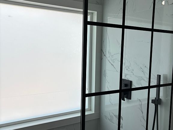 3rd image of 4139 Montgall Ave