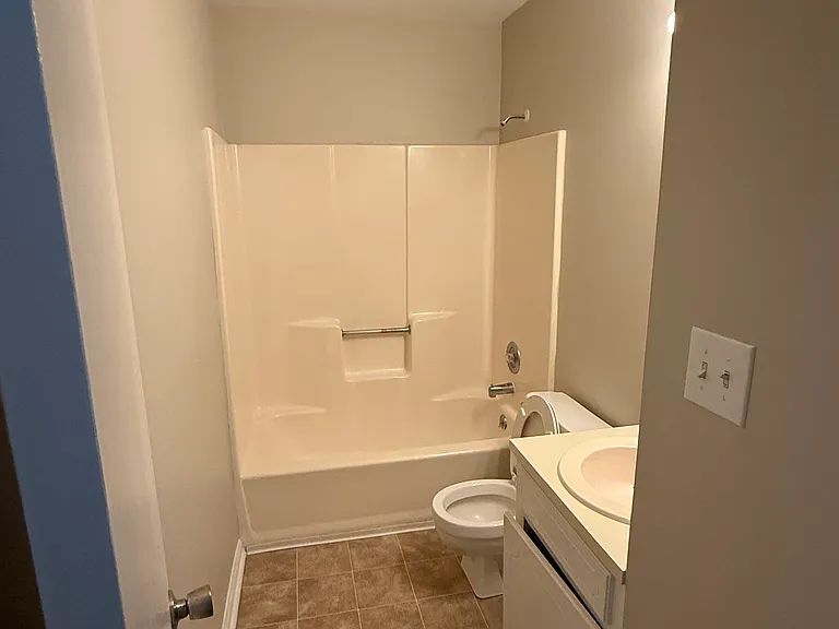 7759 McKnight St — Photo 6