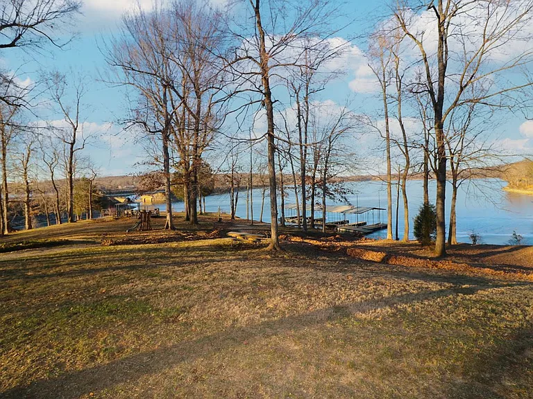 75 Forest Glen Dr — Photo 40