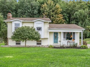 8354 Shipman Rd, Corunna, MI 48817