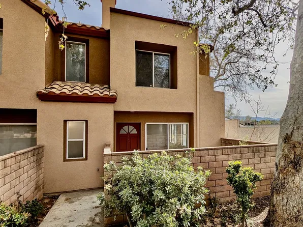 22719 Copper Hill Dr Unit 143, Santa Clarita, CA 91350