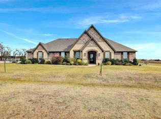 6150 Rose Hill Rd, Whitewright, TX 75491