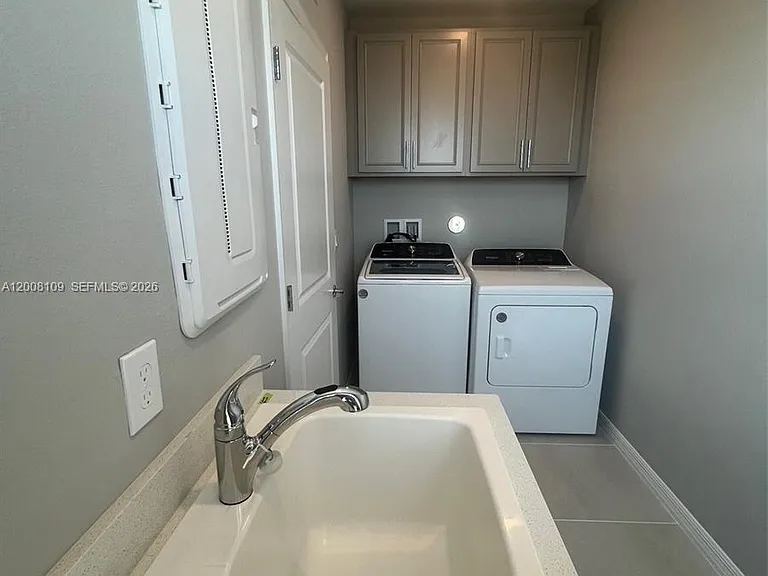 12222 SW Myrtle Oak Dr — Photo 19