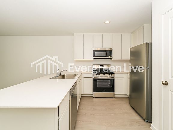 3rd image of 12051 Noble Wood Village Dr