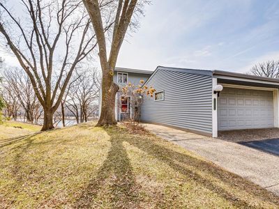 2728 Mackubin St, Roseville, MN, 55113
