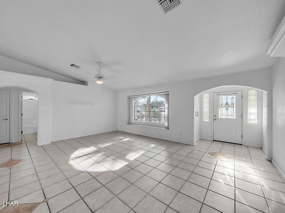 5th image of 2741 Jericho Dr
