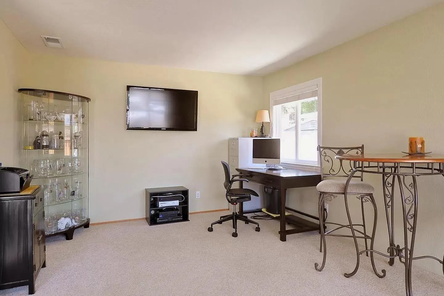 3 bed, 1539 sqft, $4,880 — Photo 2